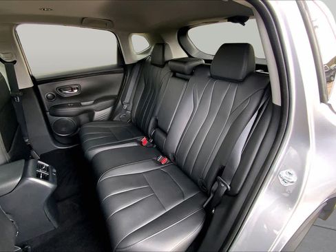 Used 2025 Acura ADX AWD image 21