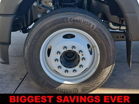New 2025 Ford F550 2WD Regular Cab Super Duty image 36