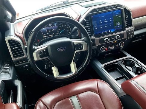 Used 2022 Ford F350 Platinum image 18