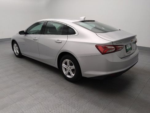 Used 2022 Chevrolet Malibu LT FWD image 3
