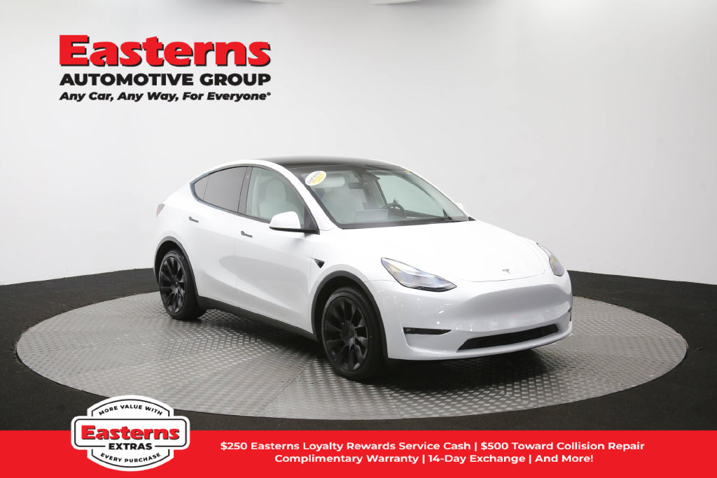 Used 2022 Tesla Model Y Long Range AWD/4WD image 46