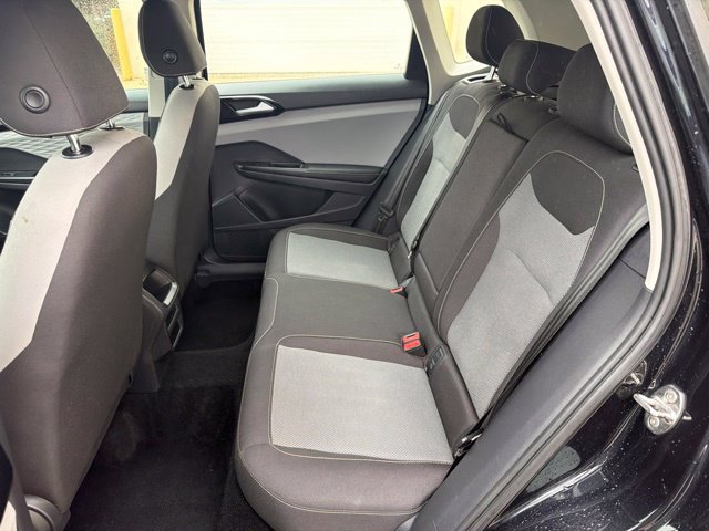 Used 2024 Volkswagen Taos S FWD image 14