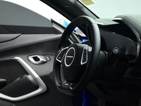 Used 2018 Chevrolet Camaro SS image 53