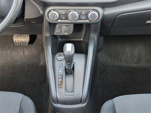 Used 2024 Nissan Kicks S image 24