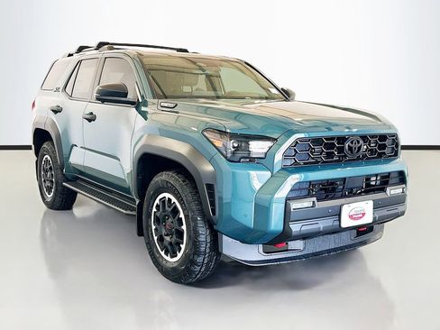 New 2026 Toyota 4Runner TRD Off-Road Premium AWD/4WD image 3