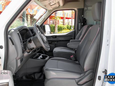 Used 2018 Nissan NV 2500 S image 14