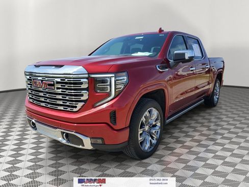 Used 2024 GMC Sierra 1500 Denali AWD/4WD image 2