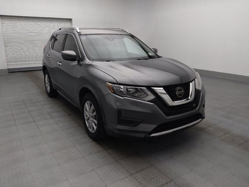 Used 2020 Nissan Rogue SV FWD image 13