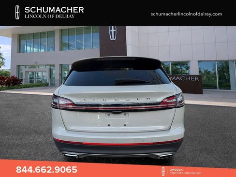 Used 2023 Lincoln Nautilus FWD w/ Premium Package image 6