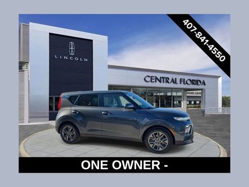 Used 2021 Kia Soul EX image 1