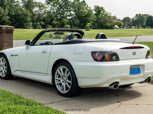 Used 2004 Honda S2000 image 6