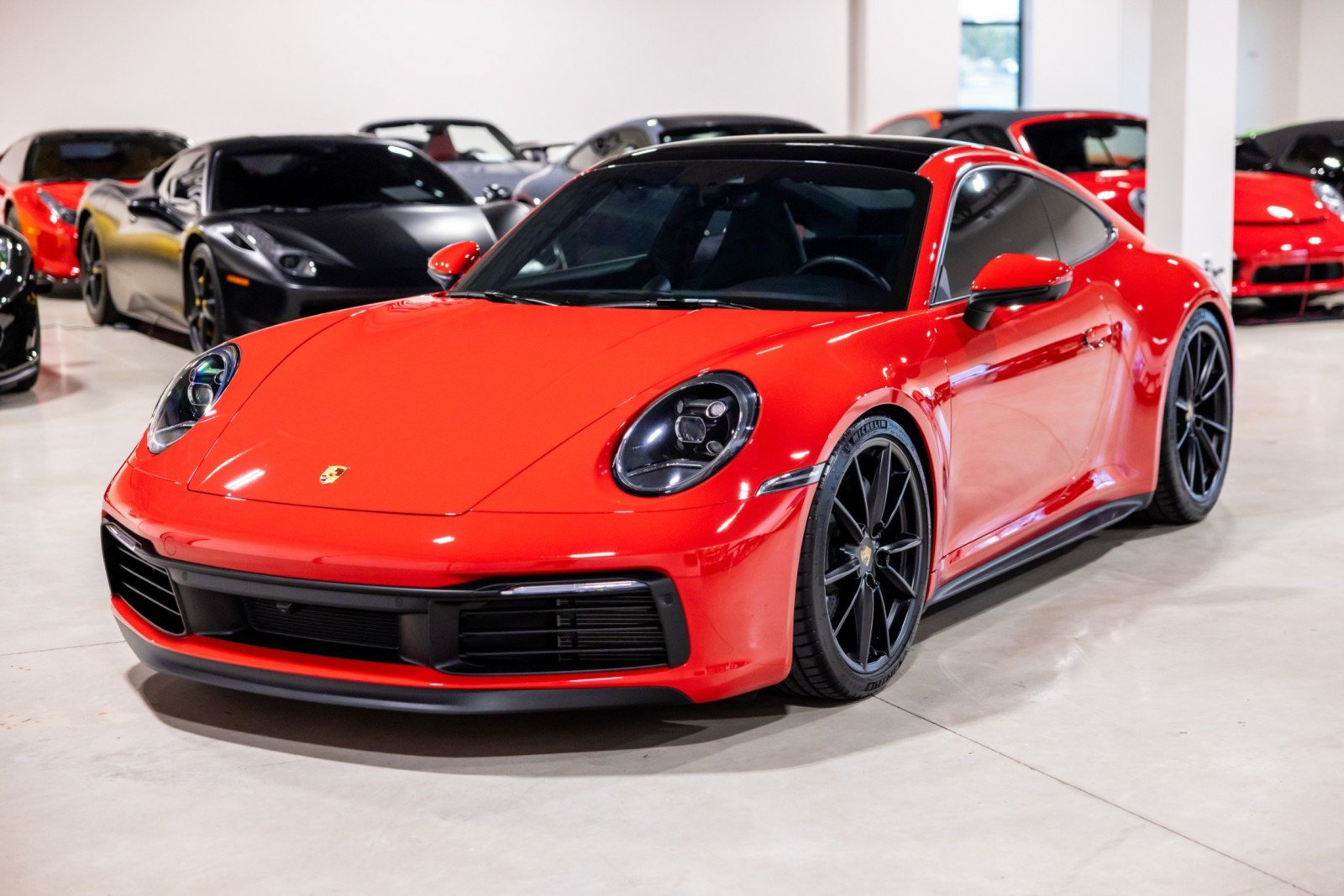 Used 2024 Porsche 911 Carrera RWD image 12