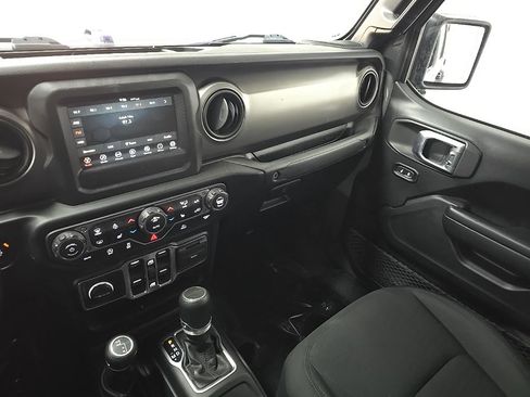 Used 2020 Jeep Gladiator Sport w/ Quick Order Package 24S image 25