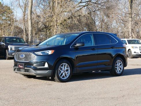 Certified 2024 Ford Edge SEL image 6