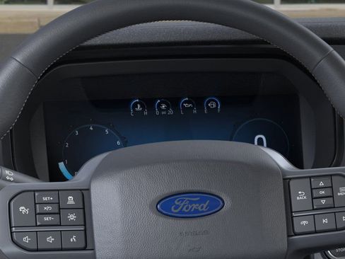 New 2025 Ford F150 Lariat w/ Equipment Group 502A High image 13