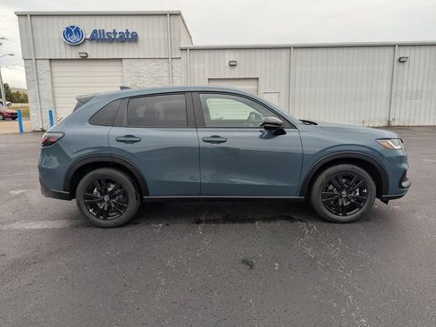 New 2026 Honda HR-V Sport image 6