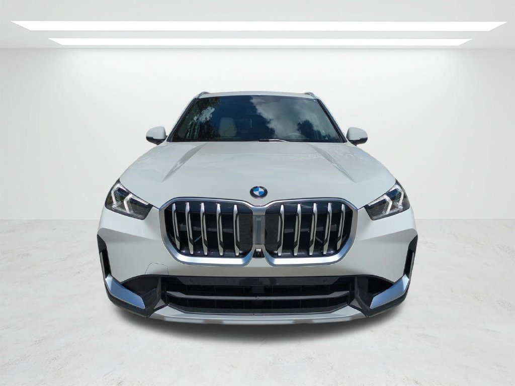 New 2027 BMW X1 xDrive28i AWD/4WD image 9