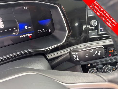 Used 2024 Volkswagen Jetta SE image 22
