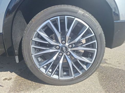 Used 2024 Cadillac XT4 Sport w/ Trailering Package image 20