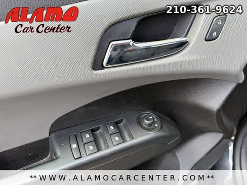 Used 2015 Chevrolet Sonic LT image 21