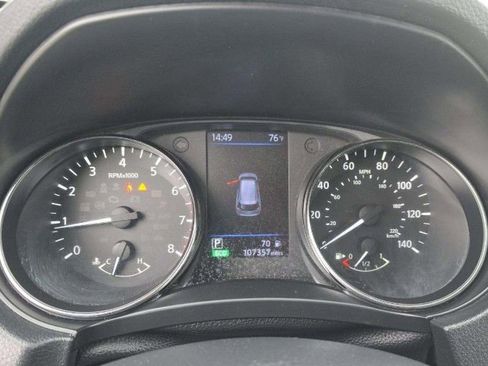 Used 2018 Nissan Rogue S AWD/4WD image 4