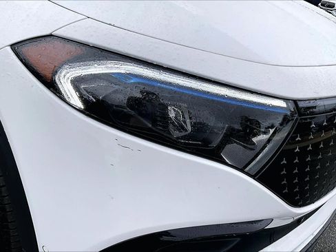 Certified 2024 Mercedes-Benz EQB 250+ EQB 250+ image 27