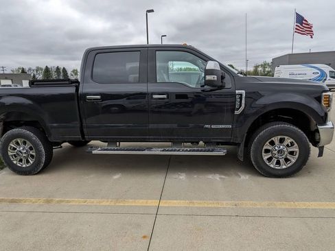 Used 2019 Ford F350 XLT w/ XLT Premium Package AWD/4WD image 2