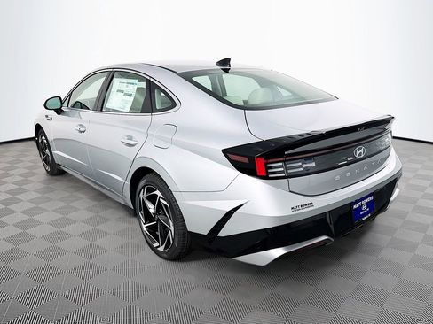 New 2026 Hyundai Sonata SEL FWD image 7