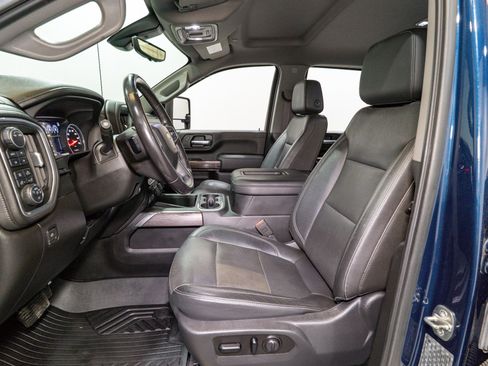 Used 2020 Chevrolet Silverado 2500 LTZ w/ LTZ Premium Package image 19