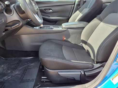 Used 2024 Nissan Sentra SV image 21