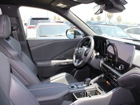 Certified 2024 Lexus TX 500h AWD w/ Technology Package image 5