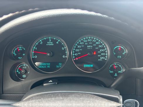 Used 2011 Chevrolet Avalanche LT w/ Texas Edition image 14