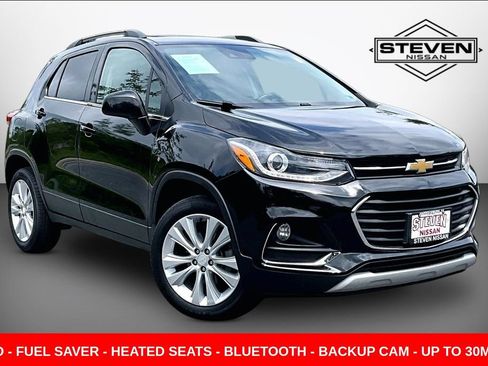 Used 2020 Chevrolet Trax Premier AWD/4WD image 1