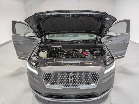 Certified 2023 Lincoln Nautilus AWD w/ Premium Package image 13