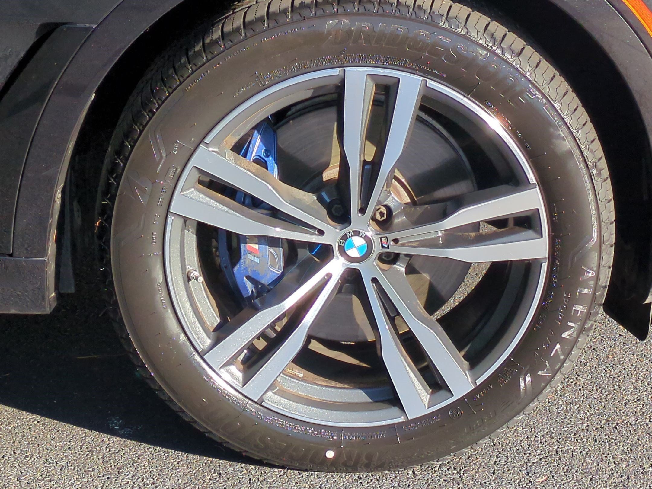 Certified 2025 BMW X7 M60i w/ Executive Package AWD/4WD image 12