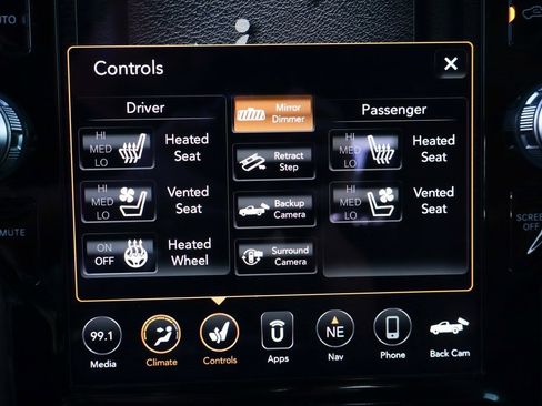 Used 2019 RAM 1500 Limited image 33