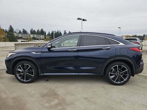 Certified 2023 INFINITI QX55 Essential image 5