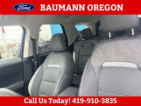 Used 2025 Ford Bronco Sport Badlands AWD/4WD image 24