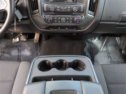 Used 2018 Chevrolet Silverado 1500 LT w/ All Star Edition image 18