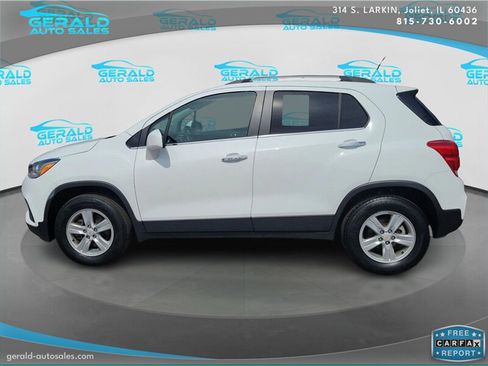 Used 2019 Chevrolet Trax LT w/ LT Convenience Package AWD/4WD image 3