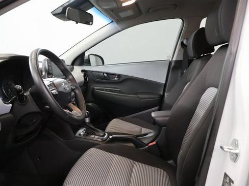 Used 2021 Hyundai Kona SEL AWD/4WD image 12