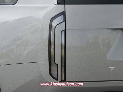 New 2027 Kia Telluride S image 11