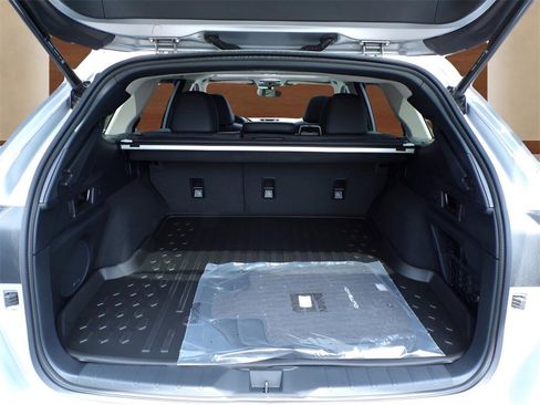 Certified 2025 Subaru Outback Limited image 11