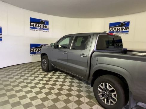 Used 2025 Nissan Frontier SL AWD/4WD image 8