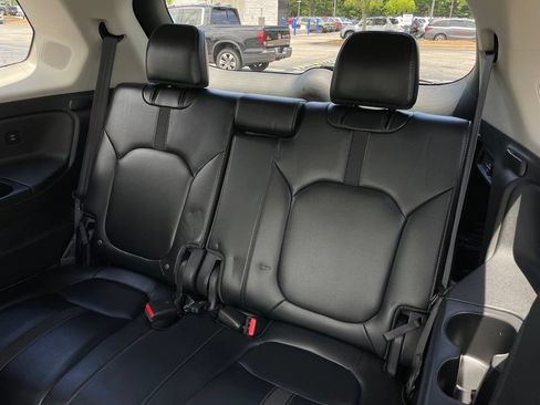 Certified 2024 Honda Pilot Touring image 42