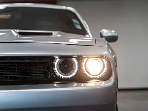 Used 2019 Dodge Challenger SXT w/ Blacktop Package RWD image 11