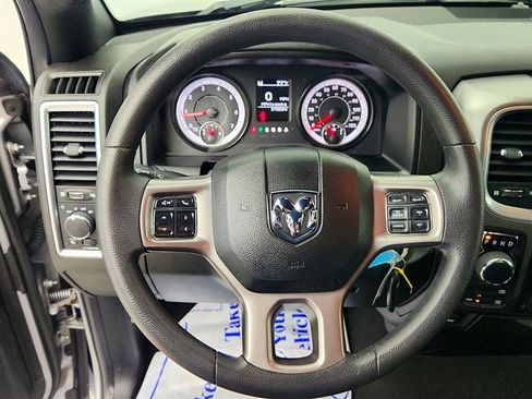 Used 2022 RAM 1500 Classic Warlock w/ Warlock Decor Package AWD/4WD image 13