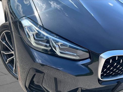 Used 2025 BMW X4 xDrive30i w/ Premium Package AWD/4WD image 28