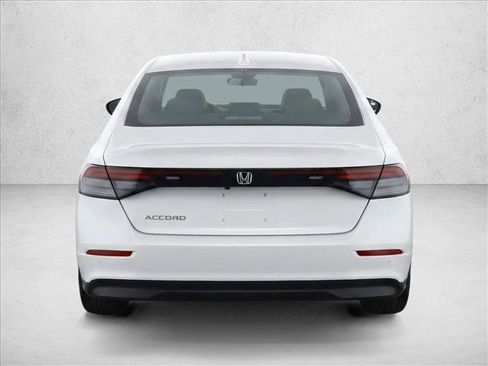 Certified 2023 Honda Accord EX image 6