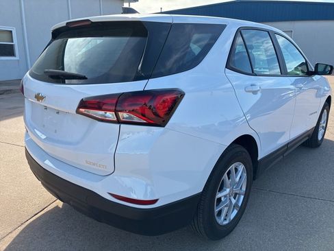 Certified 2023 Chevrolet Equinox LS image 5